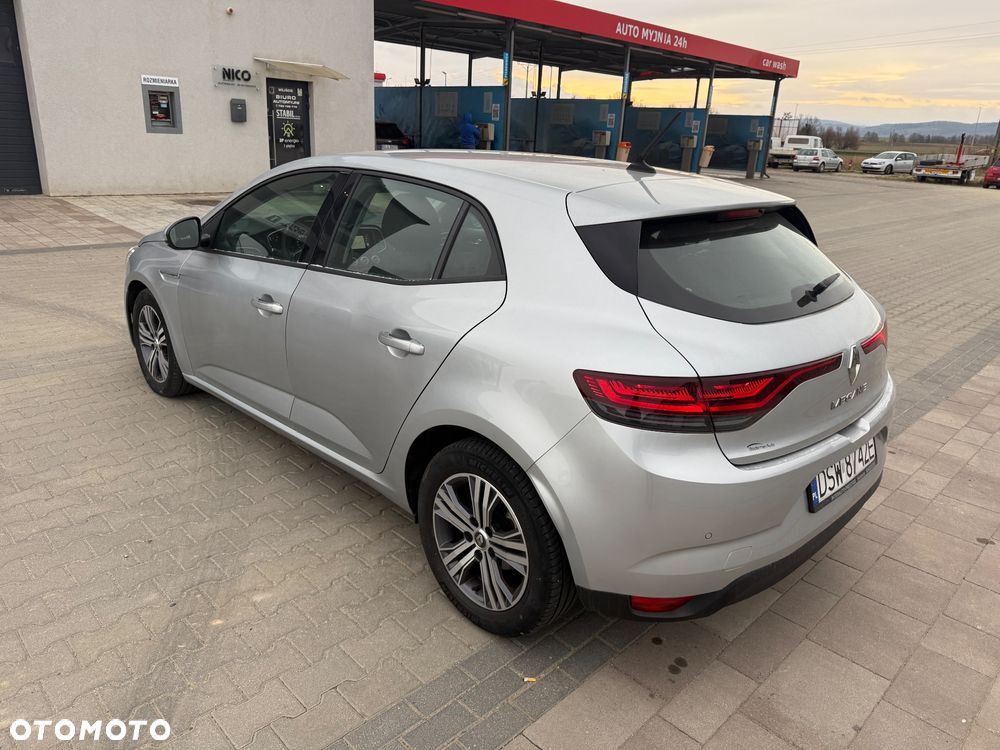 Renault Megane 1.5 Blue dCi Intens - 8