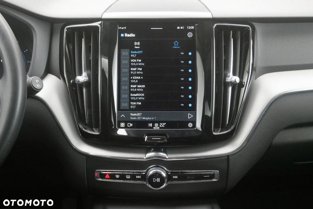 Volvo XC 60 B4 D Plus Dark - 10