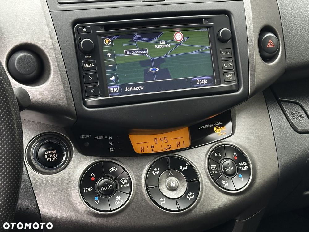 Toyota RAV4 2.0 VVT-i Premium - 22