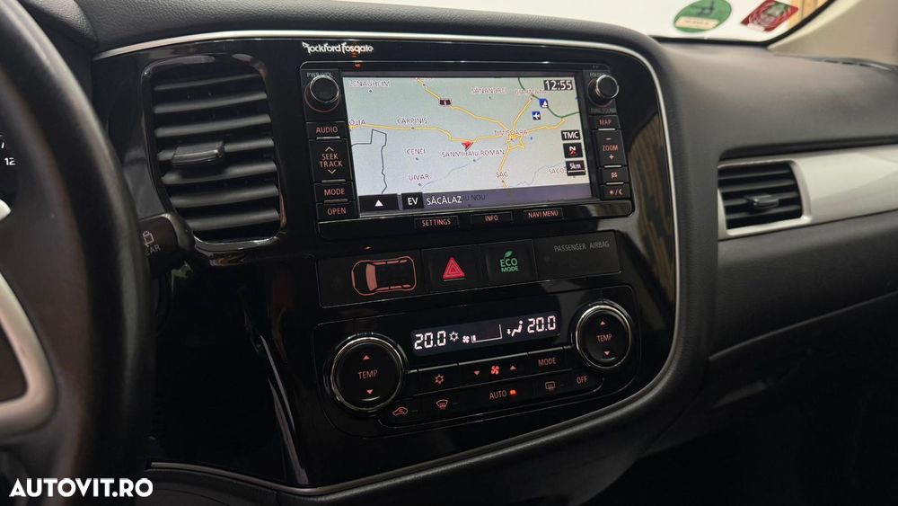 Mitsubishi Outlander 2.0 4WD - 21