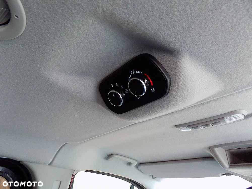 Ford Transit Custom Kombi 320 L2H1 Trend - 20