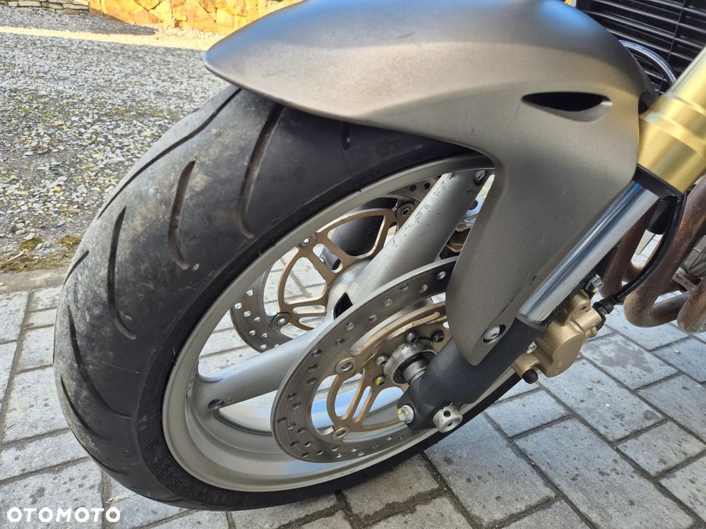 Honda Hornet - 27