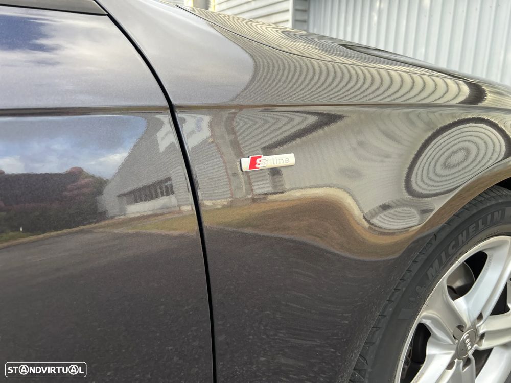 Audi A4 Avant 2.0 TDI S-line - 22