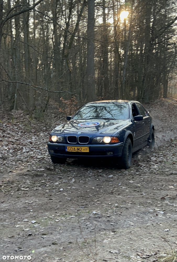 BMW Seria 5 - 1