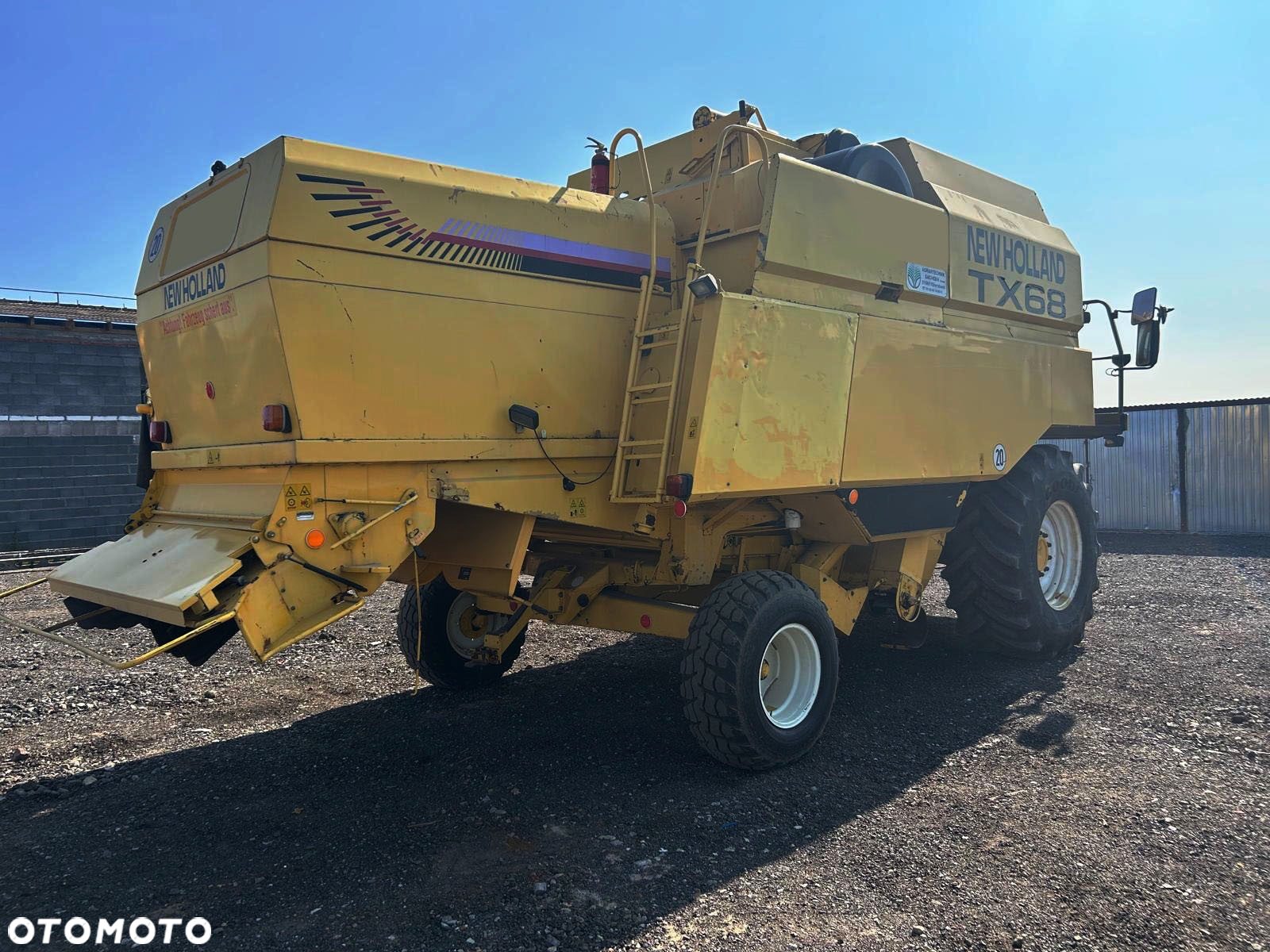 New Holland TX68 plus - 4