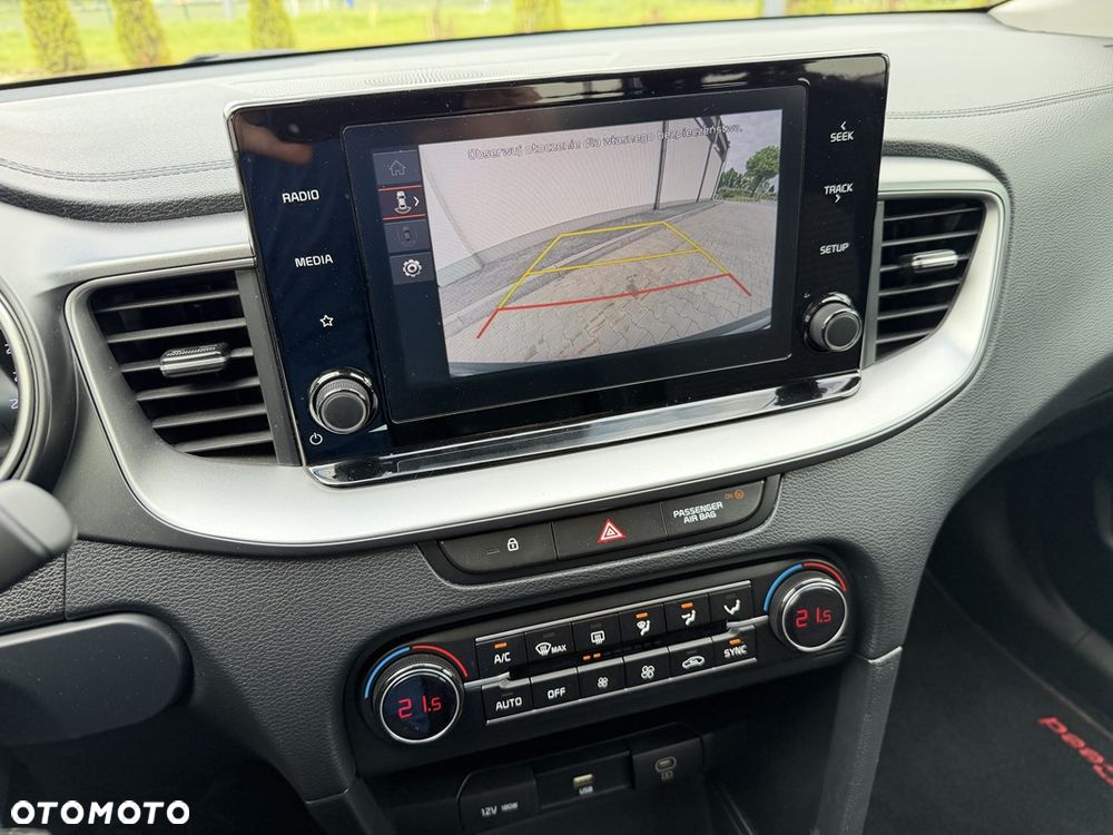 Kia Ceed 1.5 T-GDI M DCT - 31