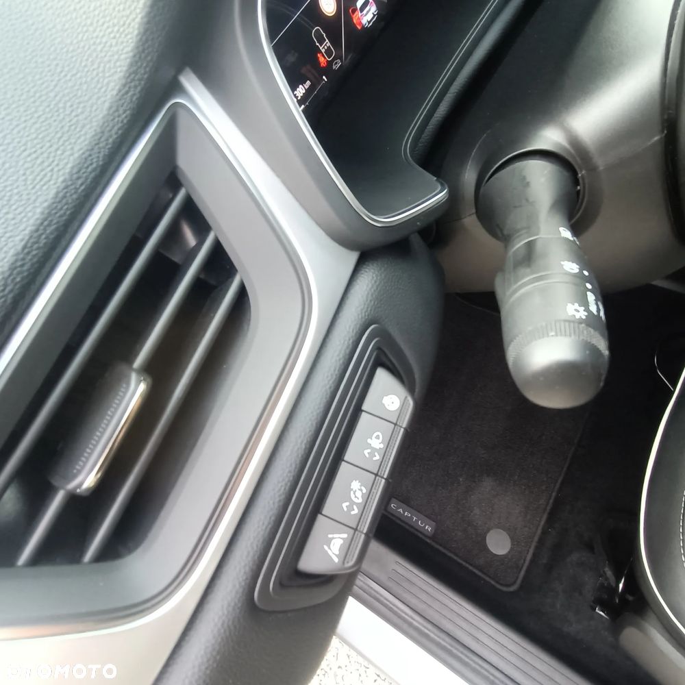 Renault Captur - 15