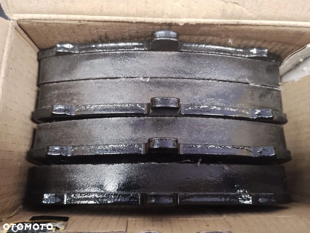 klocki hamulcowe przód