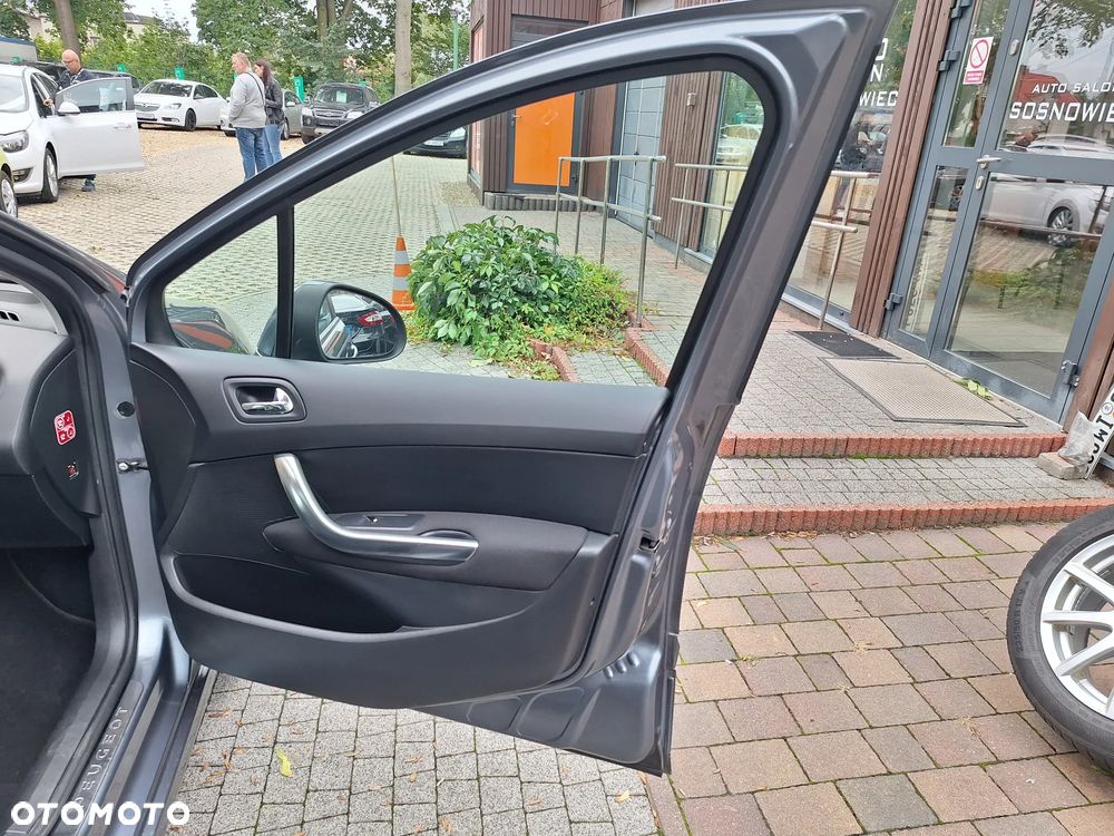 Peugeot 308 1.6 HDi Premium Plus - 21