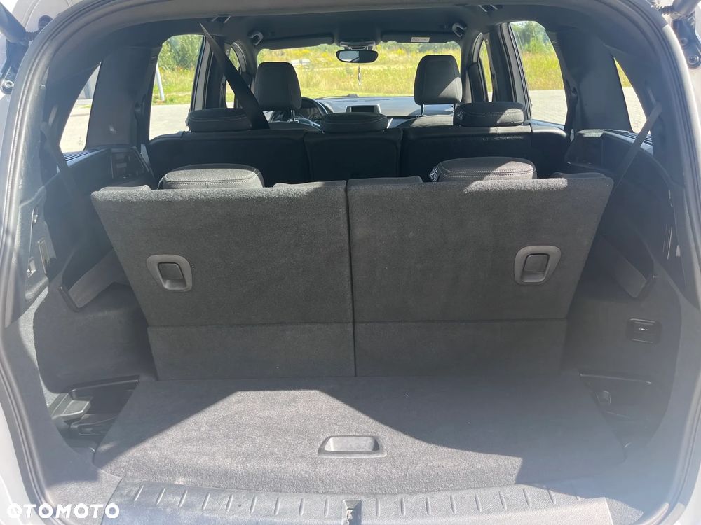 BMW Seria 2 216d Sport Line - 16