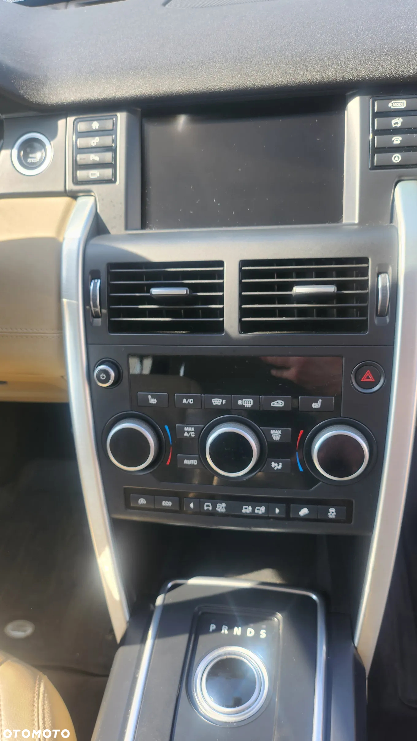 Land Rover Discovery Sport 2.0 Si4 HSE - 13
