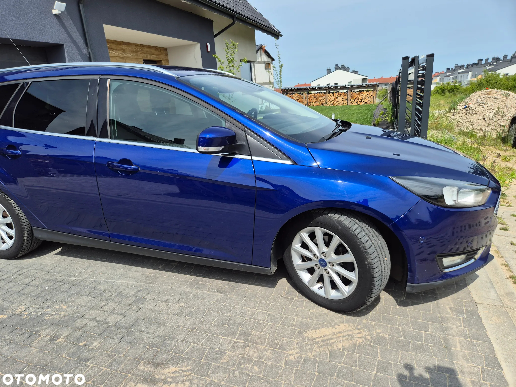 Ford Focus 1.0 EcoBoost Start-Stopp-System TITANIUM - 6