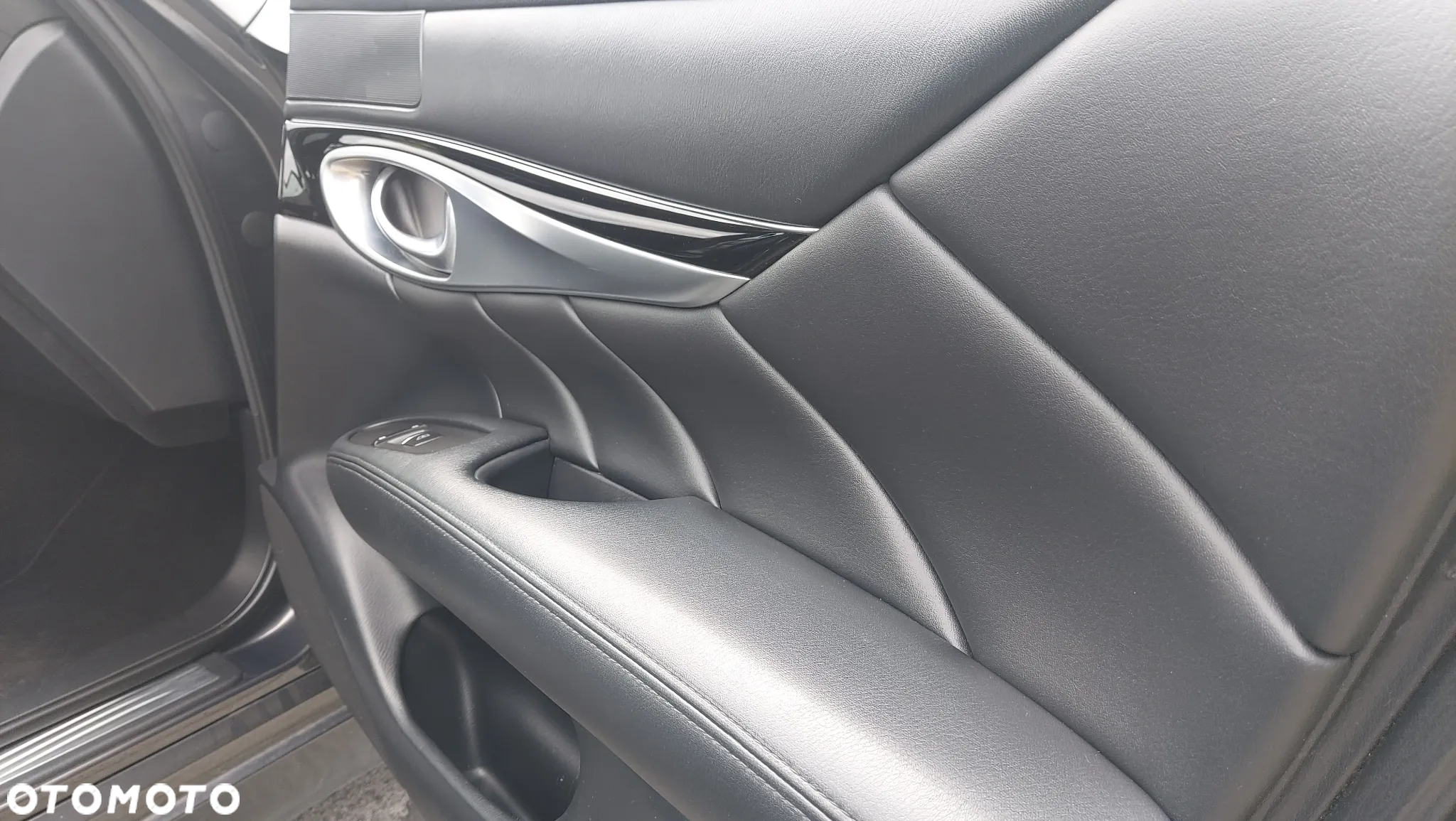 Infiniti M M30d S Premium - 13