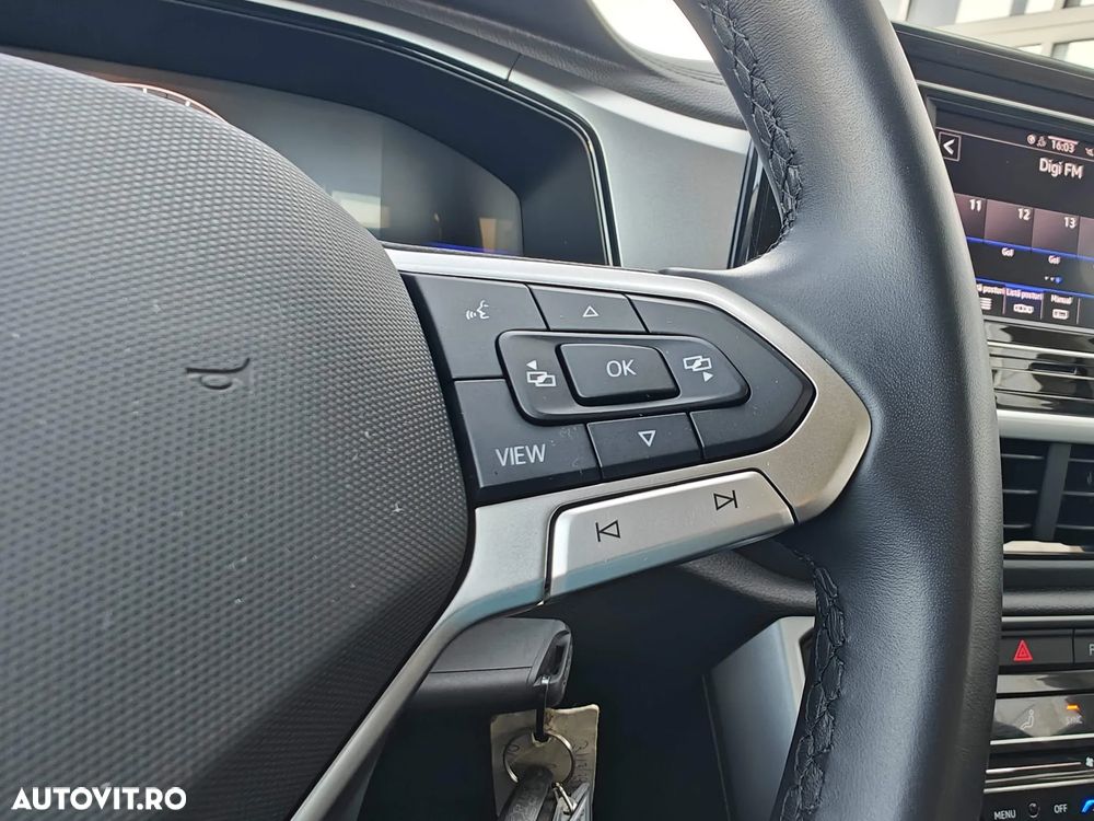 Volkswagen T-Roc 1.5 TSI DSG Life - 19