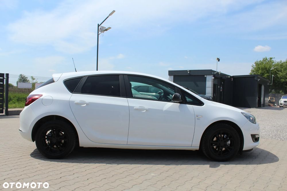 Opel Astra 1.6 ENERGY - 9