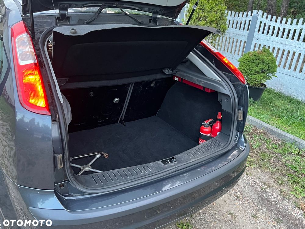 Ford Focus 1.6 TDCi Trend - 10