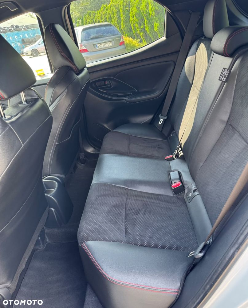 Toyota Yaris 1.5 Comfort - 7
