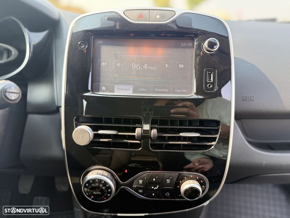 Renault Clio 1.5 dCi Limited - 9