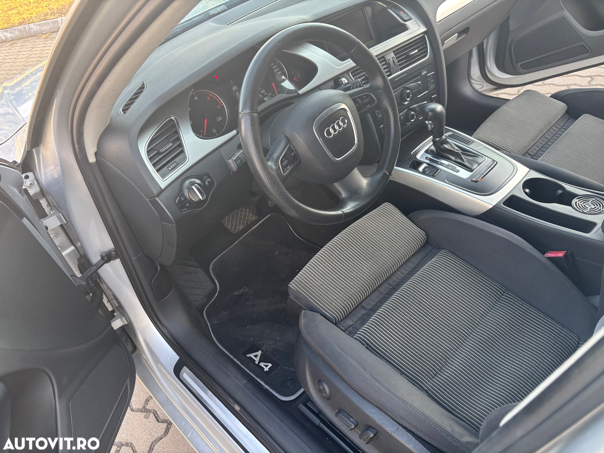 Audi A4 2.0 TDI Multitronic Avant - 5