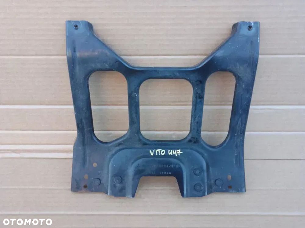 Wzmocnienie Pasa Przedniego Mercedes Vito W447 A4478801003 - 1