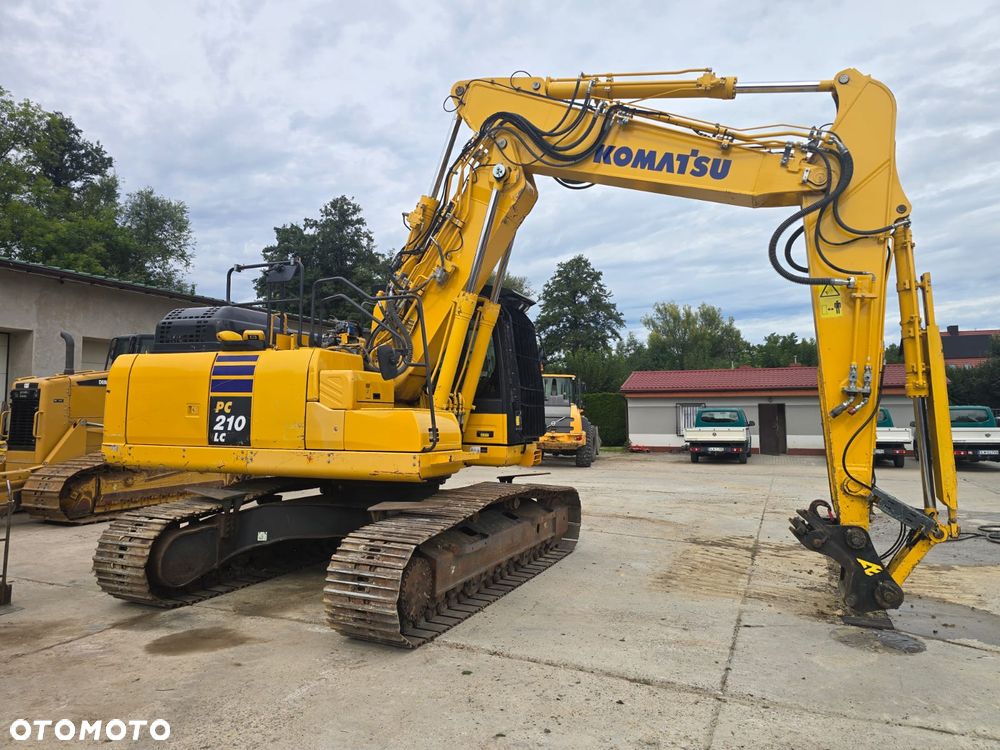 Komatsu PC 210LC-11E0 - 2