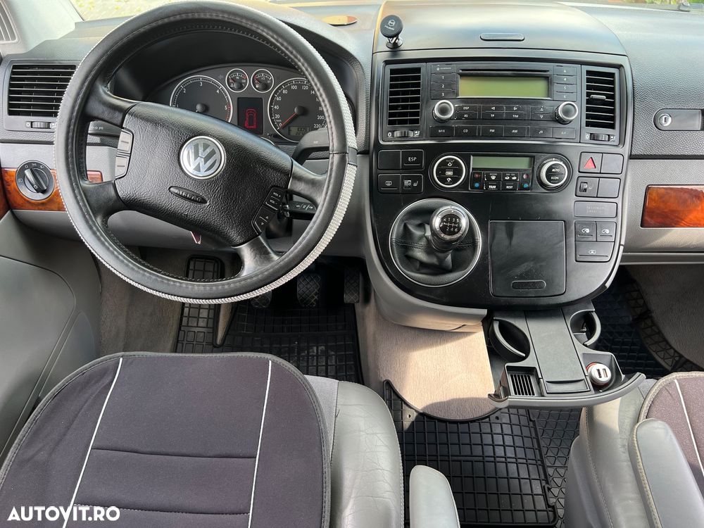 Volkswagen Multivan - 4