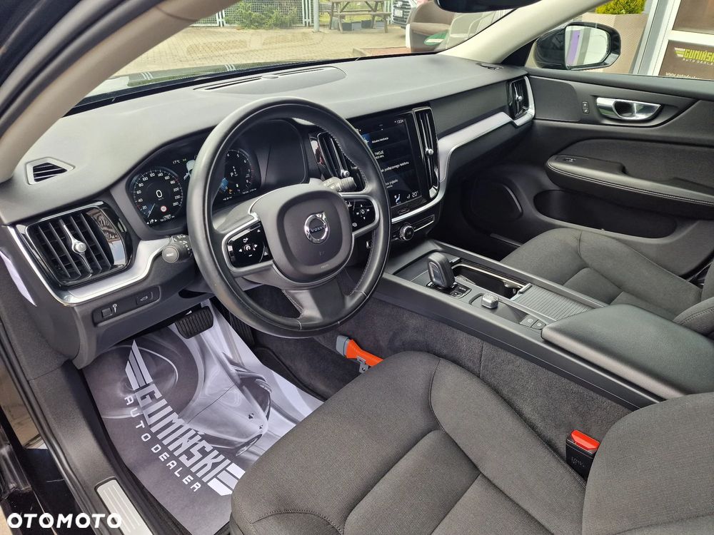 Volvo V60 B3 B Geartronic Momentum Pro - 16