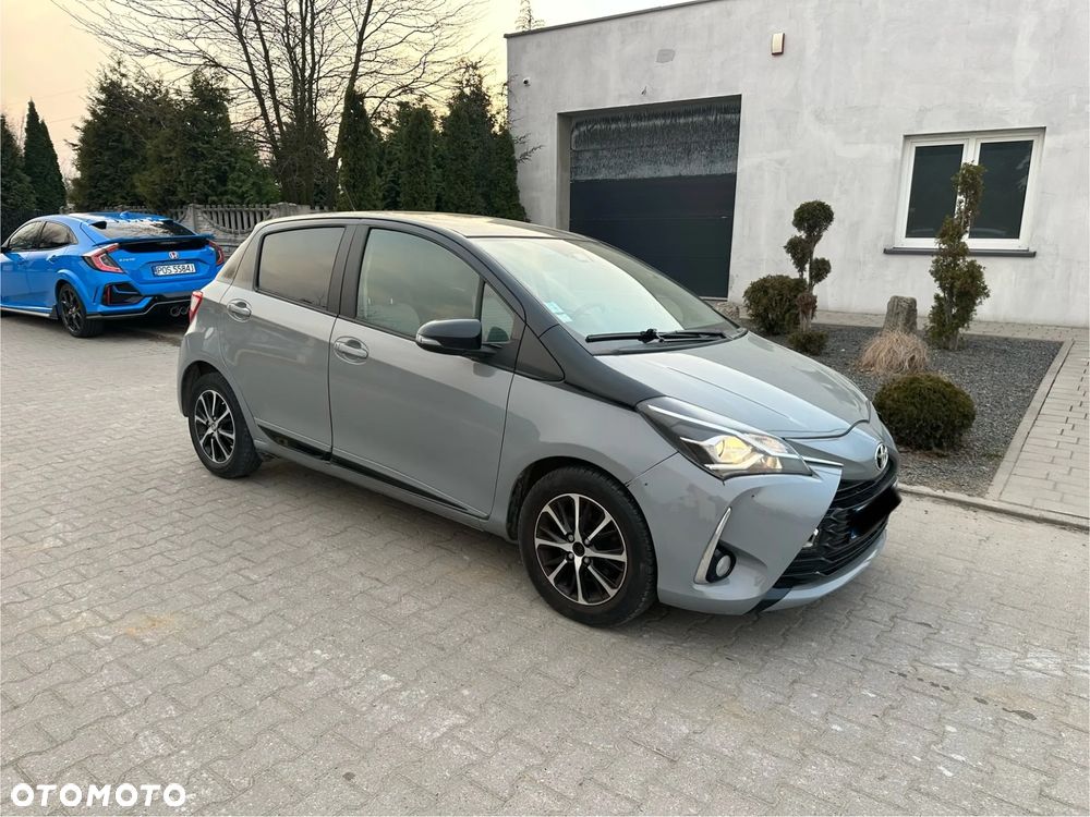 Toyota Yaris 1.5 Dynamic CVT - 1