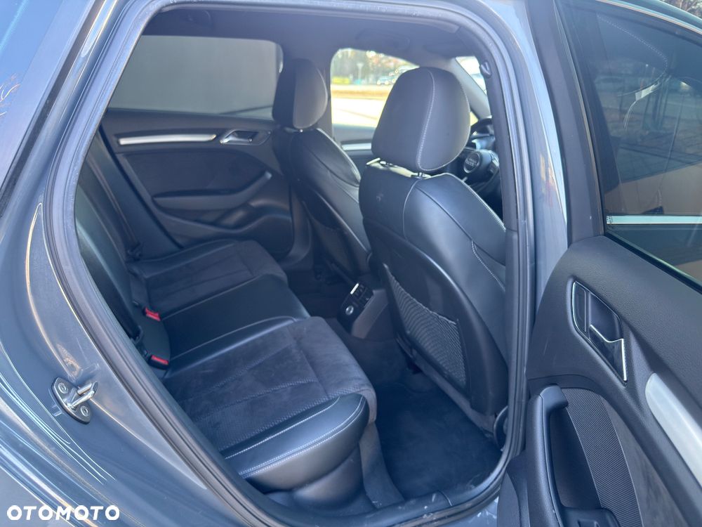 Audi S3 Sportback ver-s-tronic - 21