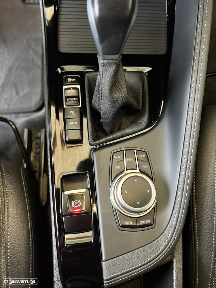 BMW X2 25 e xDrive Pack M - 12