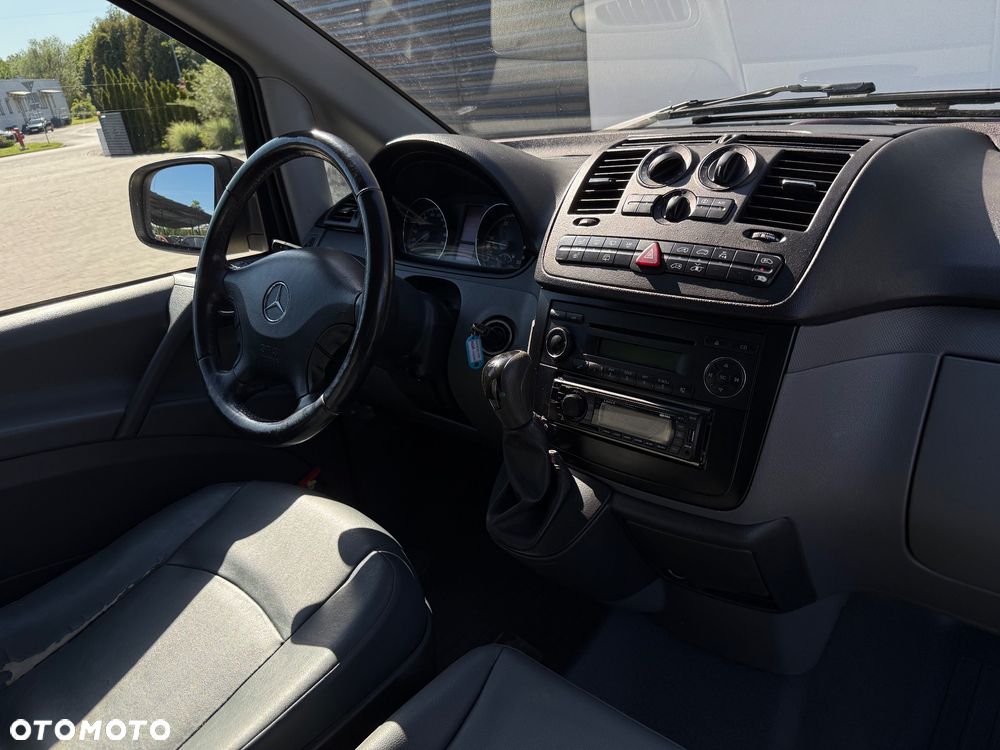 Mercedes-Benz Vito - 25