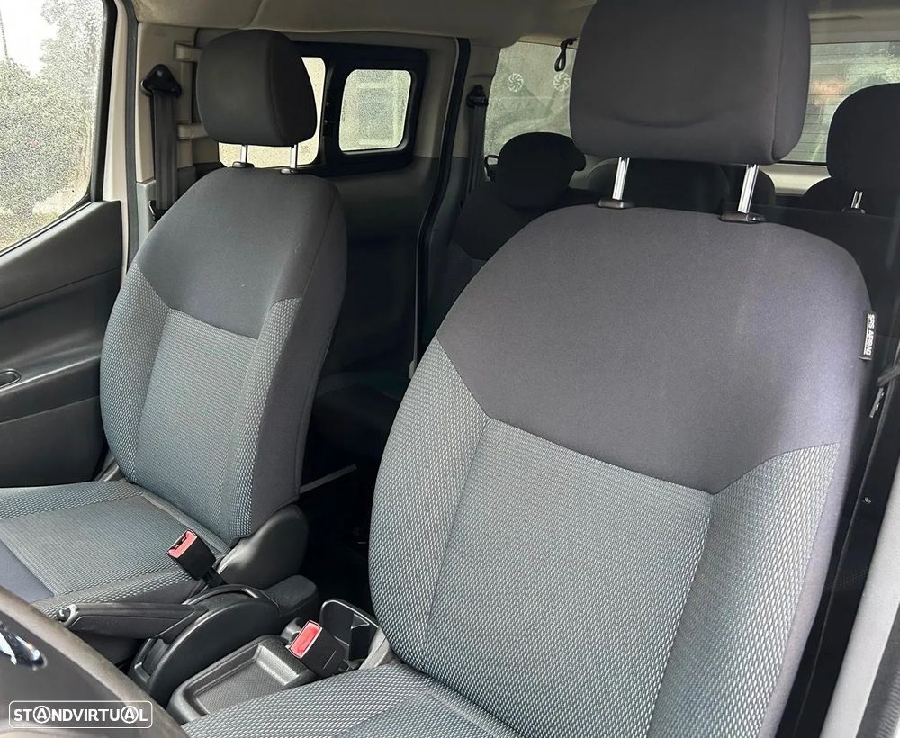 Nissan e-NV200 Evalia 7L - 13