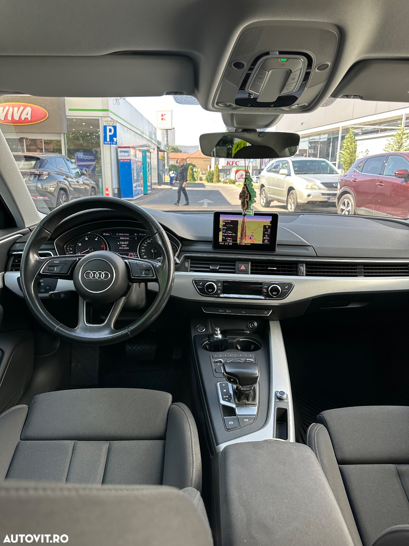 Audi A4 2.0 TDI S tronic - 7