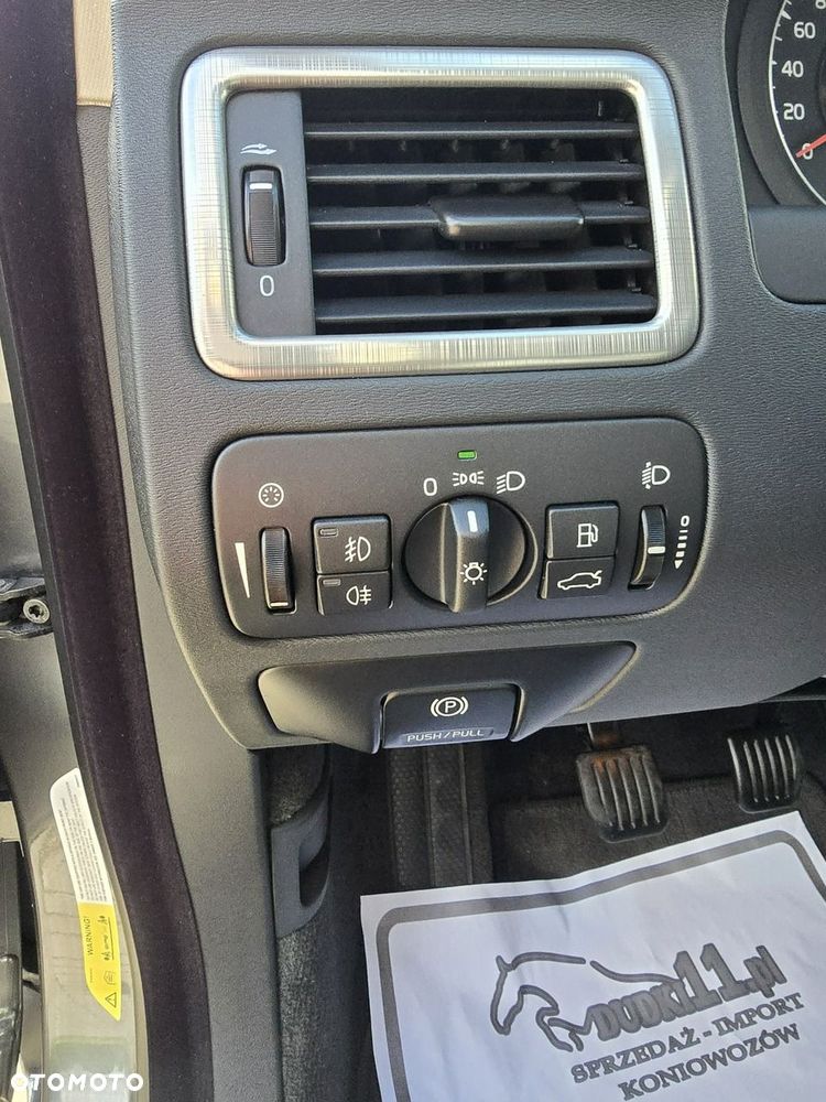 Volvo V70 - 25