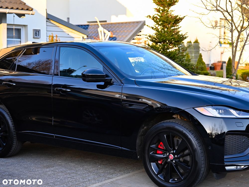 Jaguar F-Pace P400 AWD R-Dynamic S - 3