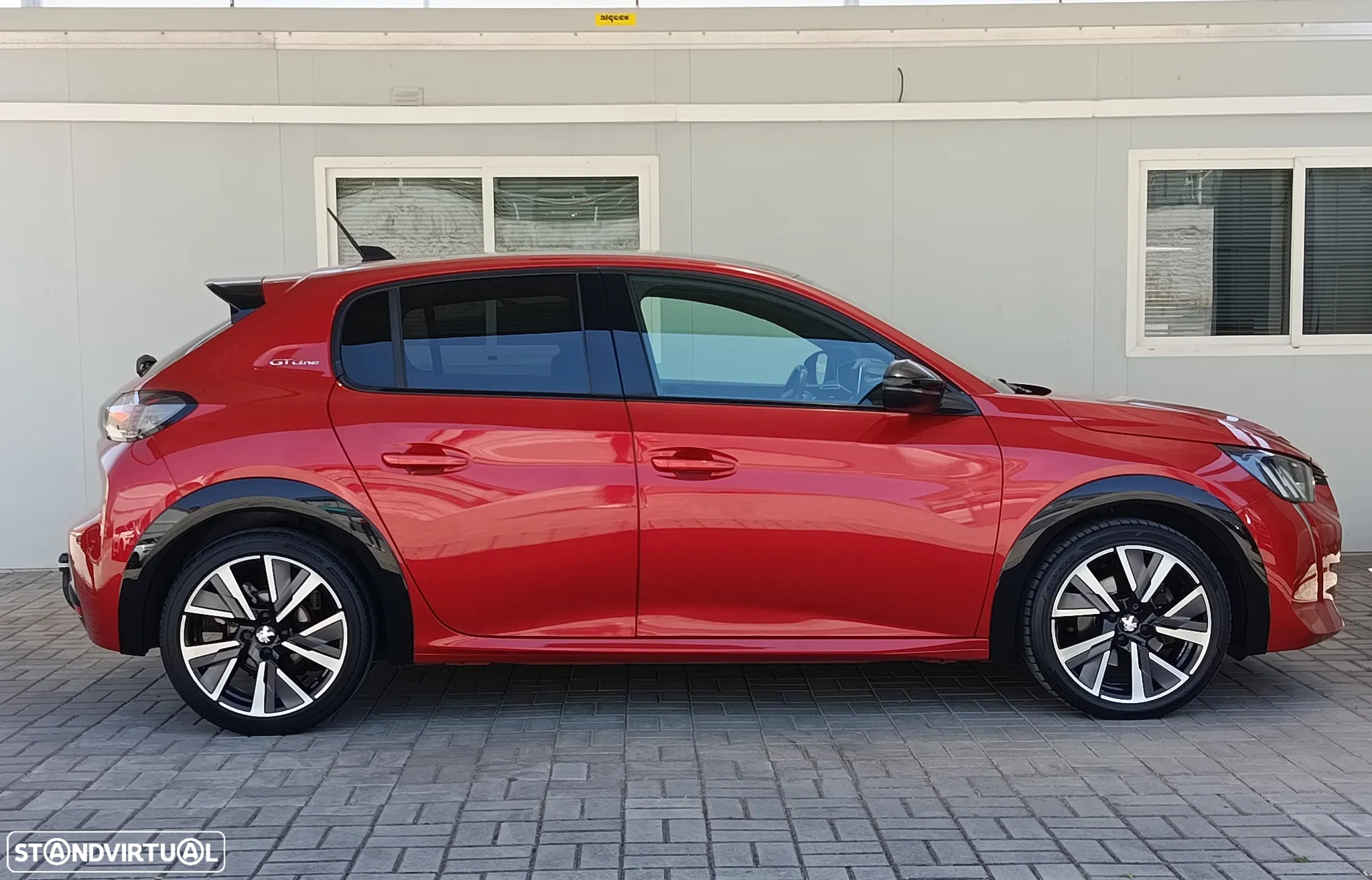 Peugeot 208 1.2 PureTech GT Line EAT8 - 23