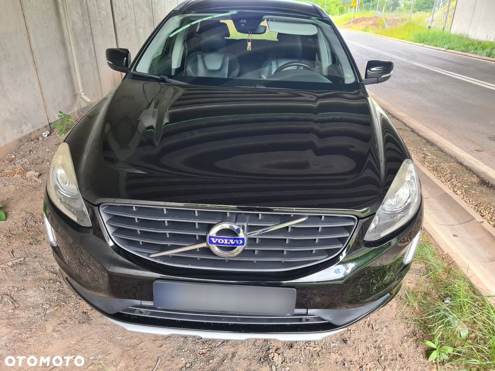 Volvo XC 60 D4 Drive-E Ocean Race - 3