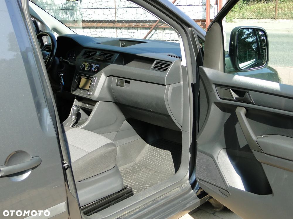 Volkswagen Caddy - 12