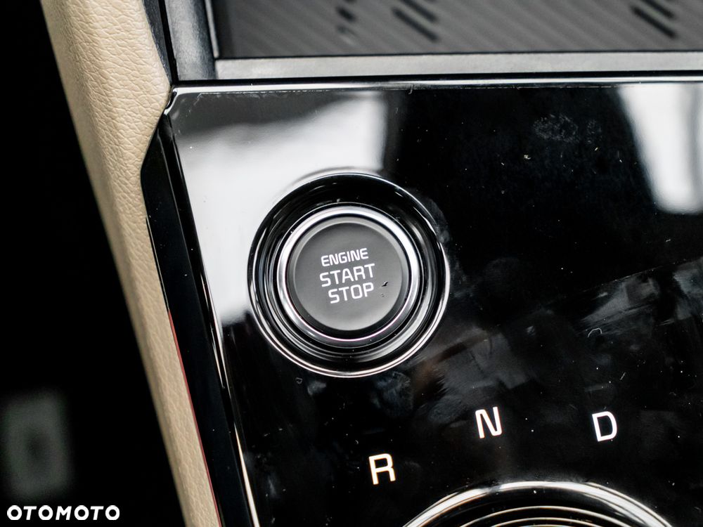 Kia Sportage 1.6 T-GDI HEV Business Line 4WD - 29