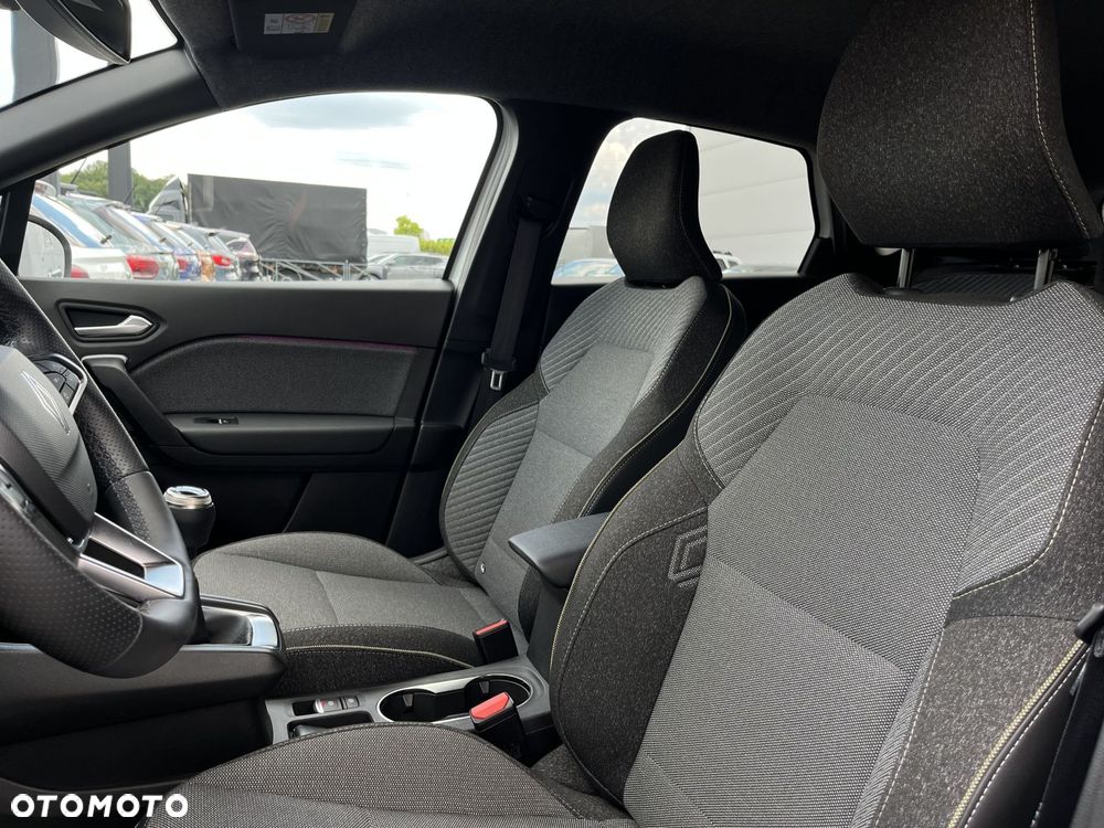 Renault Captur 1.0 TCe Techno - 11