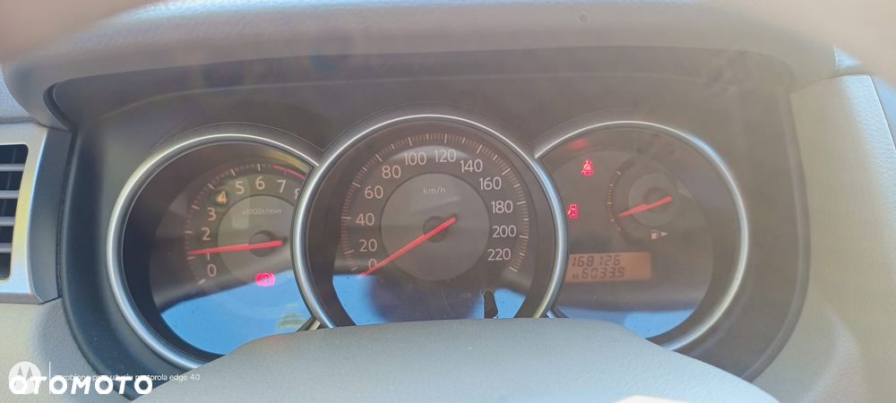 Nissan Tiida 1.6 Visia - 5