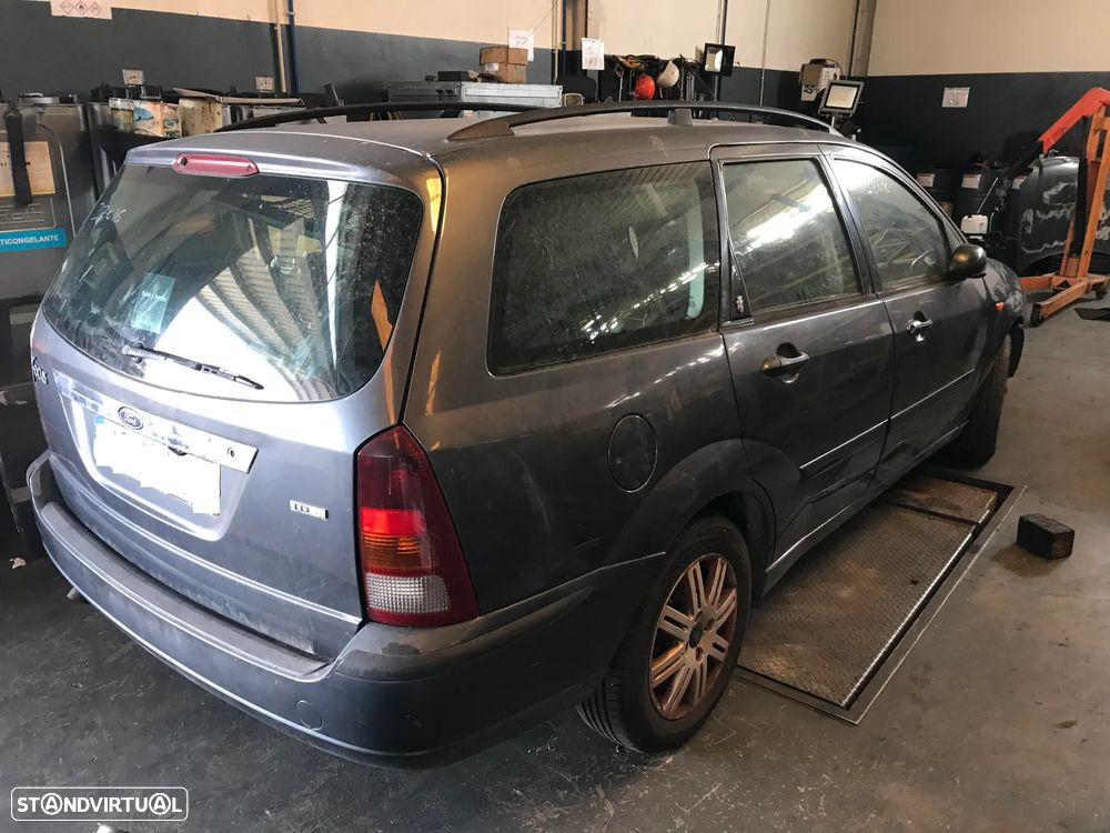 Ford Focus 1.8 TDCi Station 2003 - Para Peças - 3
