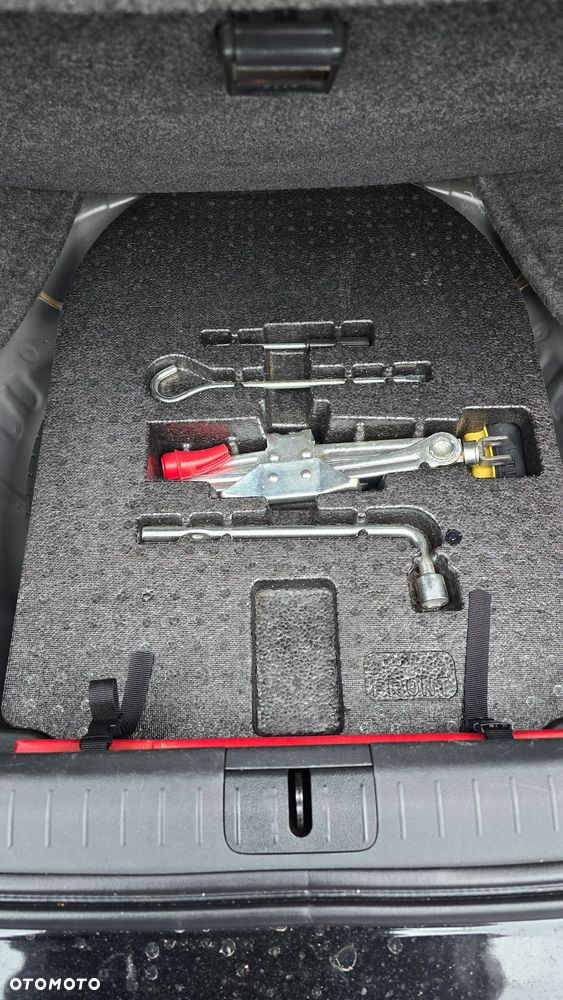 Honda Accord 2.0 Executive - 21