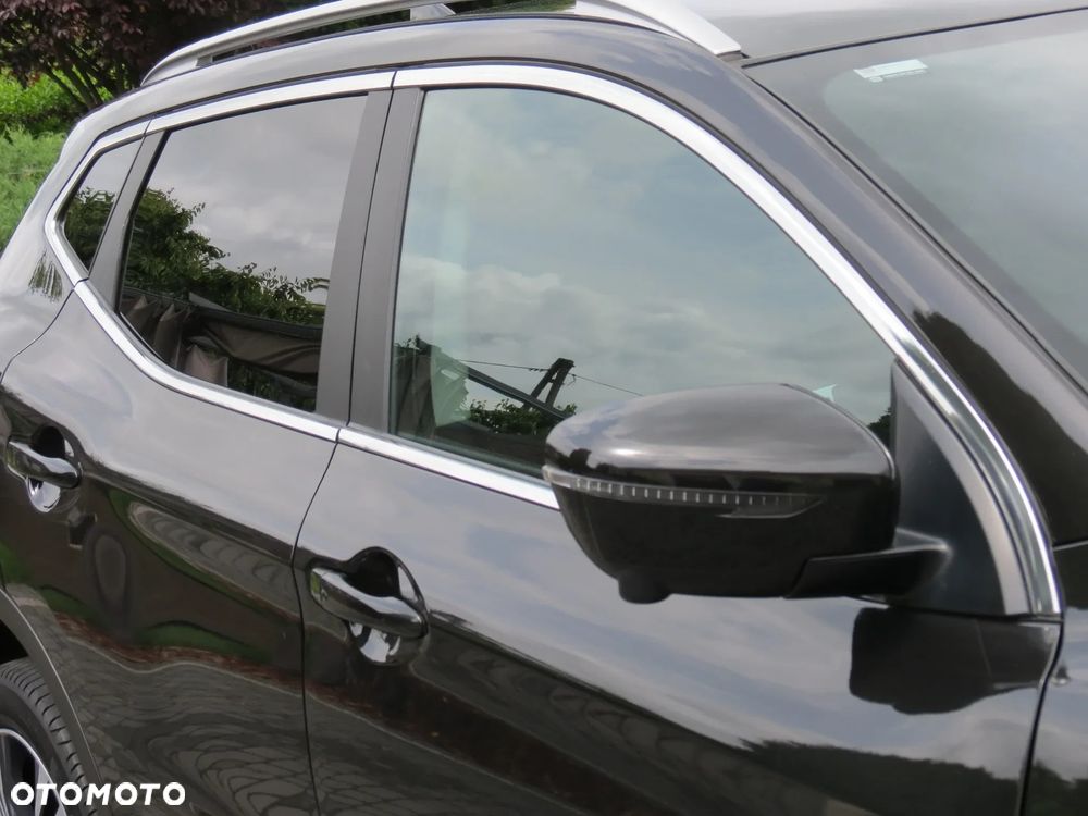 Nissan Qashqai 1.3 DIG-T DCT ZAMA - 15