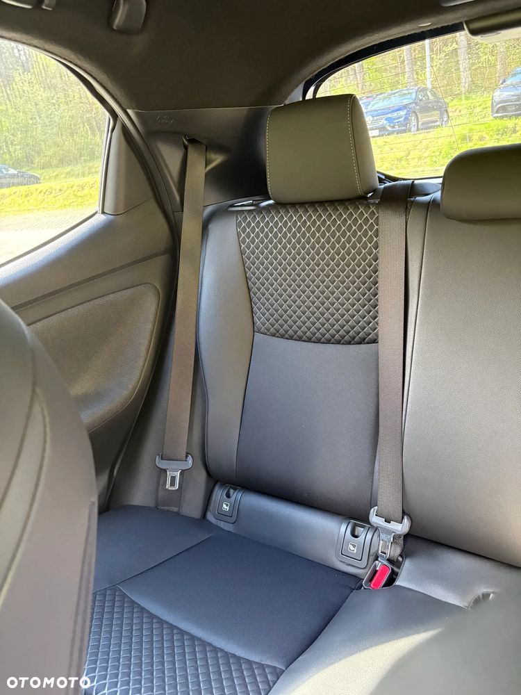 Toyota Yaris 1.5 Selection Elegant - 24