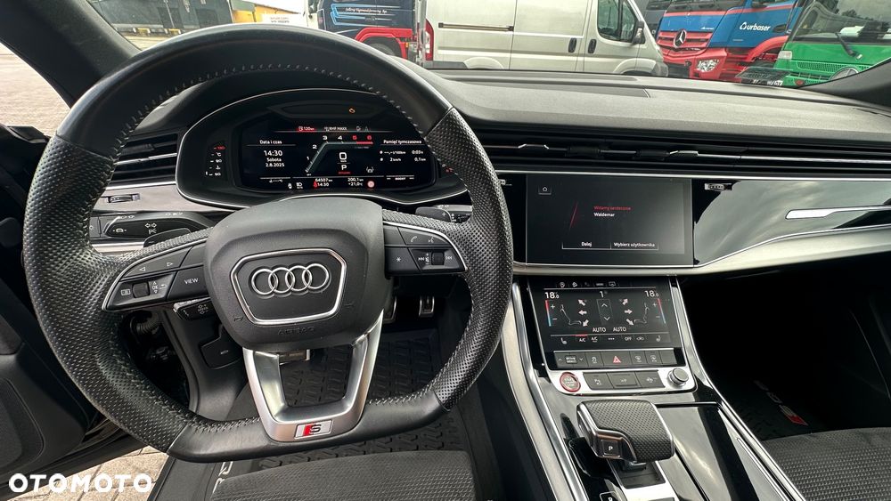 Audi SQ8 - 13