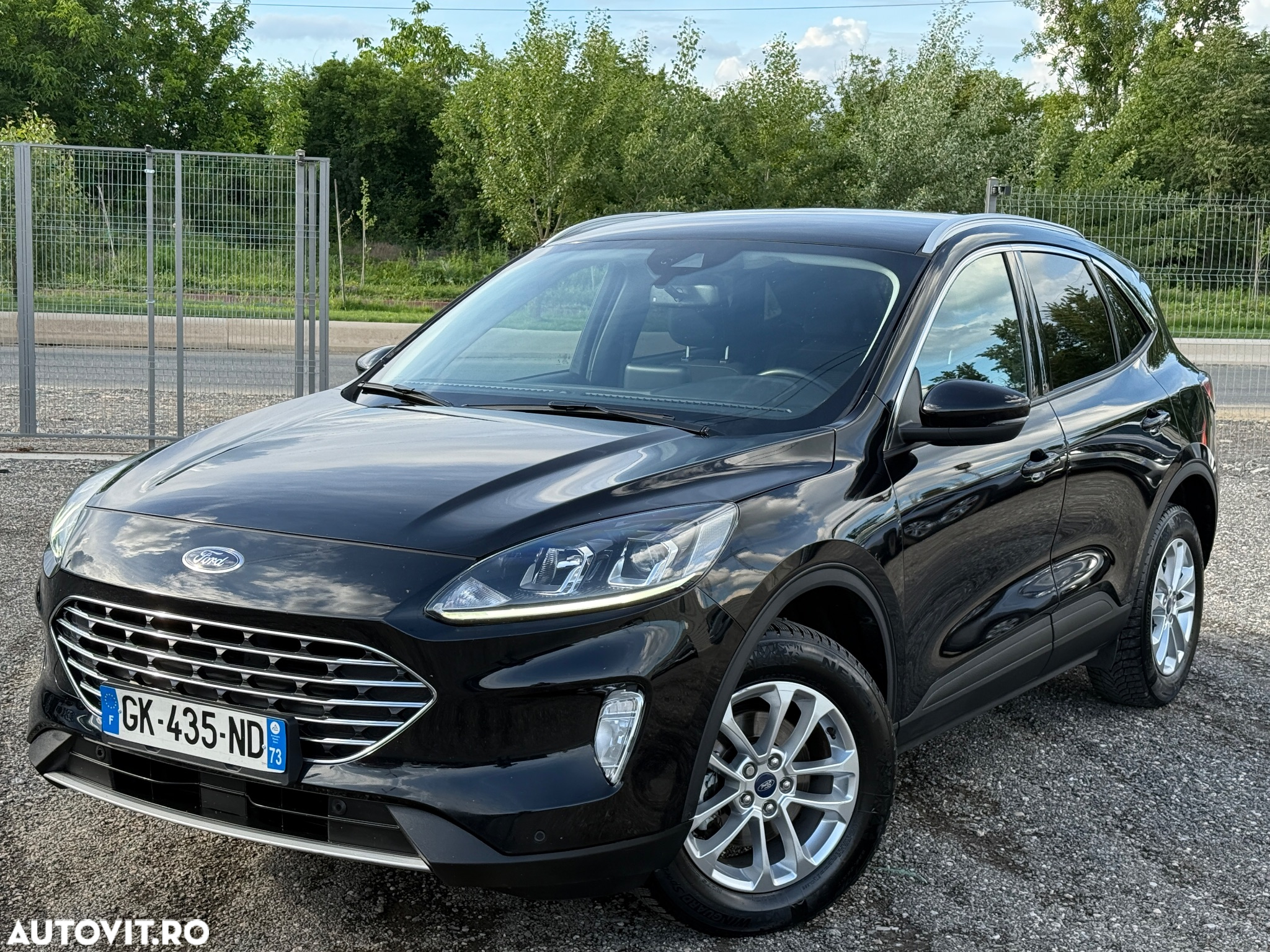 Ford Kuga 2.5 Duratec FWD FHEV Titanium - 2