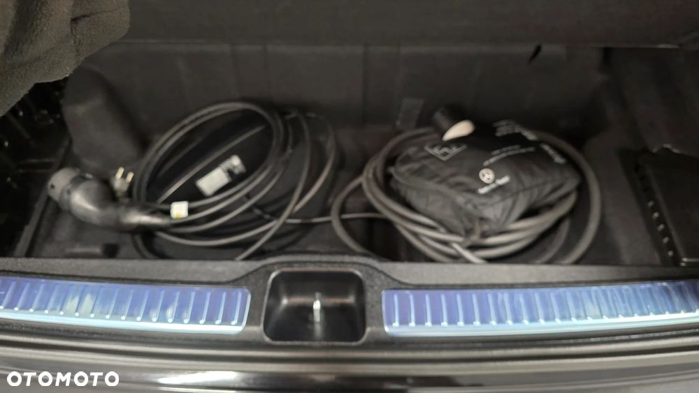 Mercedes-Benz GLC 300 de 4Matic 9G-TRONIC AMG Line Plus - 17