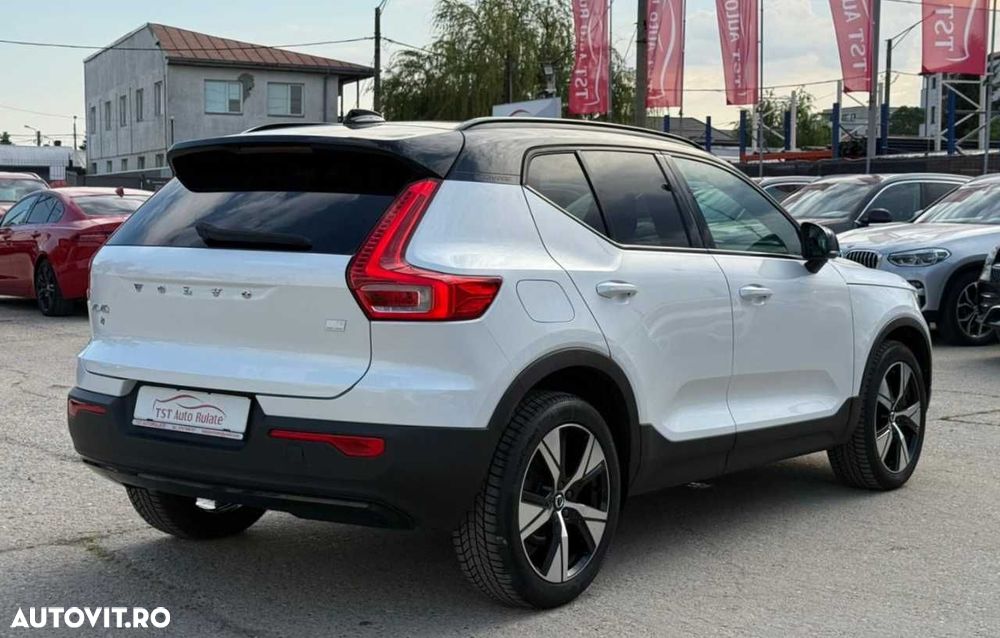 Volvo XC 40 Recharge T5 Twin Engine AT7 R-Design - 9