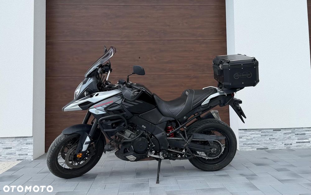 Suzuki V-STROM - 2